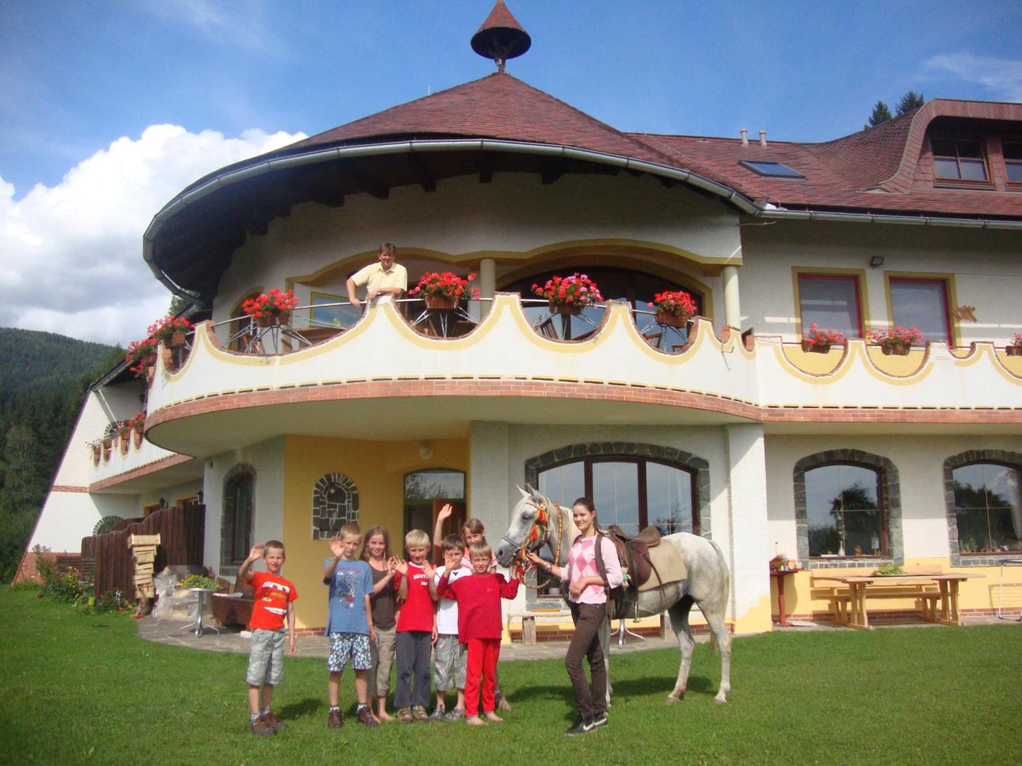 Biolandhaus Arche Eberstein Exteriör bild